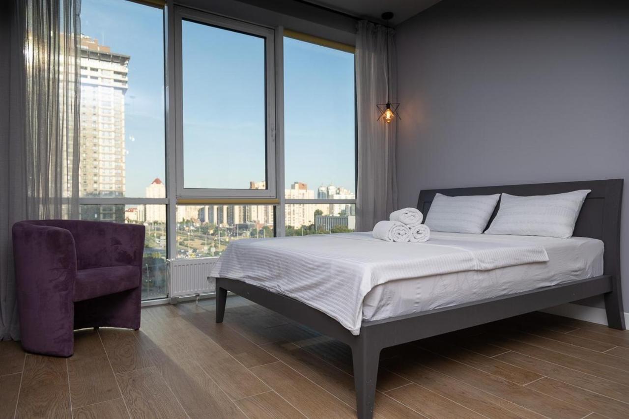 Stylish Panoramic Apartments. Smartplaza. Metro Minskaya Κίεβο Εξωτερικό φωτογραφία