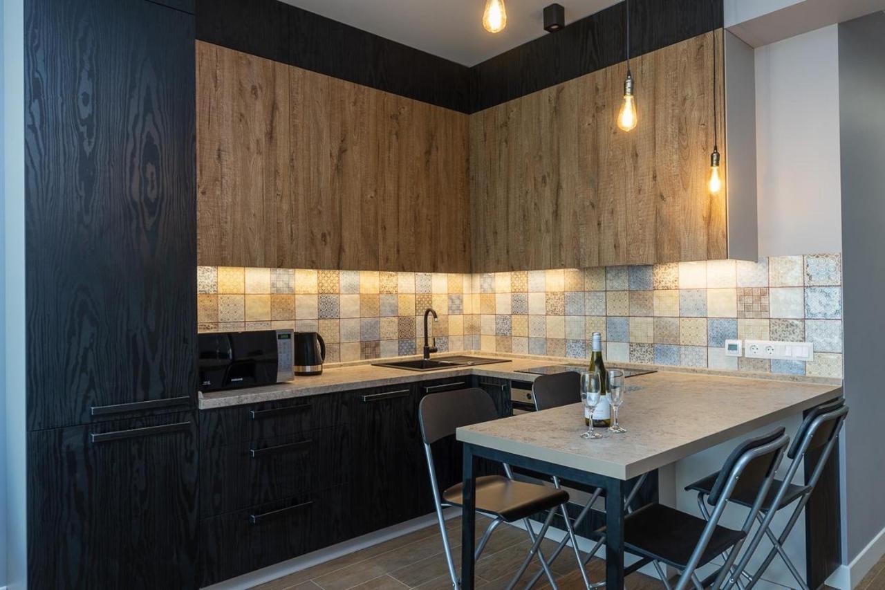 Stylish Panoramic Apartments. Smartplaza. Metro Minskaya Κίεβο Εξωτερικό φωτογραφία